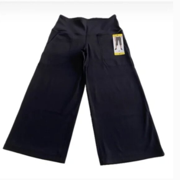 NWT Tuff Athletics Ladies' Vida Capri, Pull-On, Wide Leg Hem, Black, Small - Picture 7 of 15